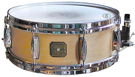 Picture and sound sample of a Gretsch snare drum - 5 x 14 maple