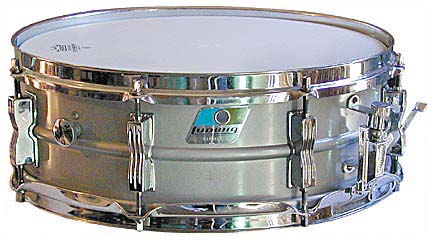Picture and sound sample of a Ludwig Acrolyte snare drum - 5 x 14 aluminum