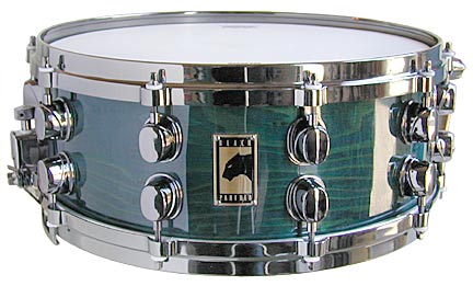 Picture and sound sample of a Mapex Black Panther Deep Forrest snare drum - 5-1/2 x 14